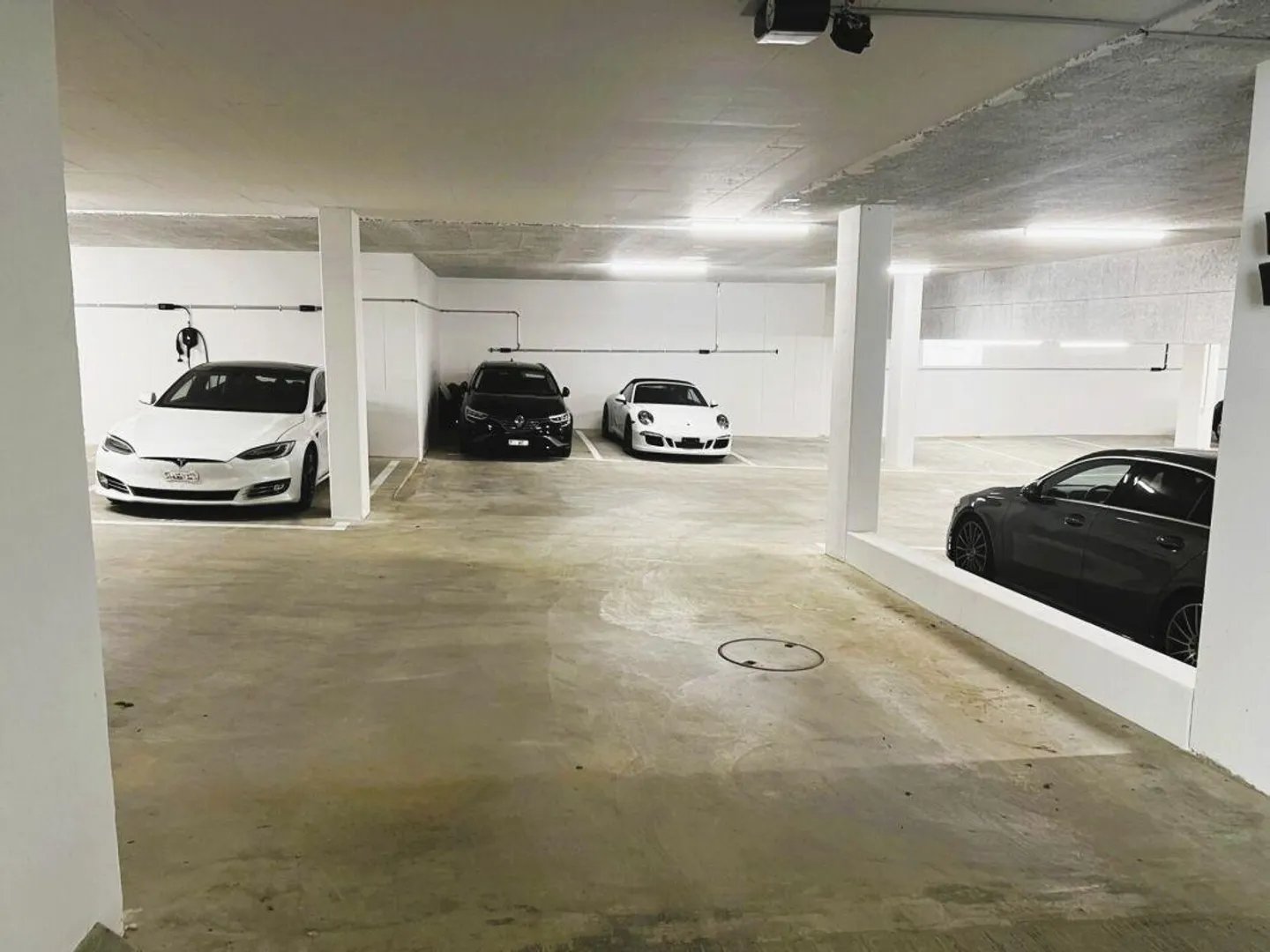 Einstellhallenplatz in Tägerwilen zu vermieten/verkaufen - Foto 3 von 5