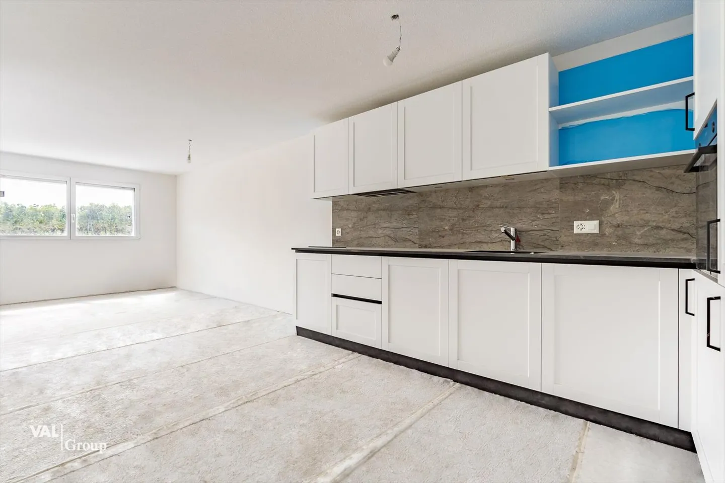 Elegant 3.5-room new building, combining comfort and brightness with terrace and private garden - Photo 3 of 9