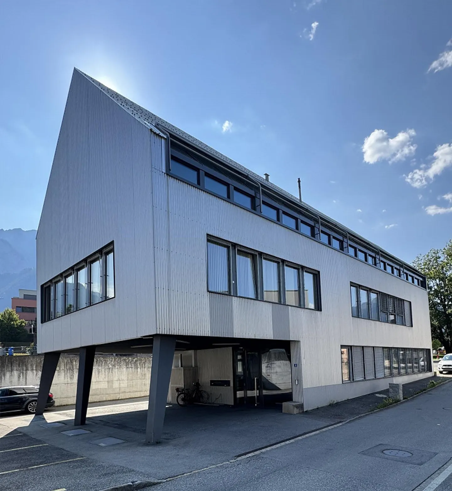 Spazi per uffici attraenti - Foto 3 di 17