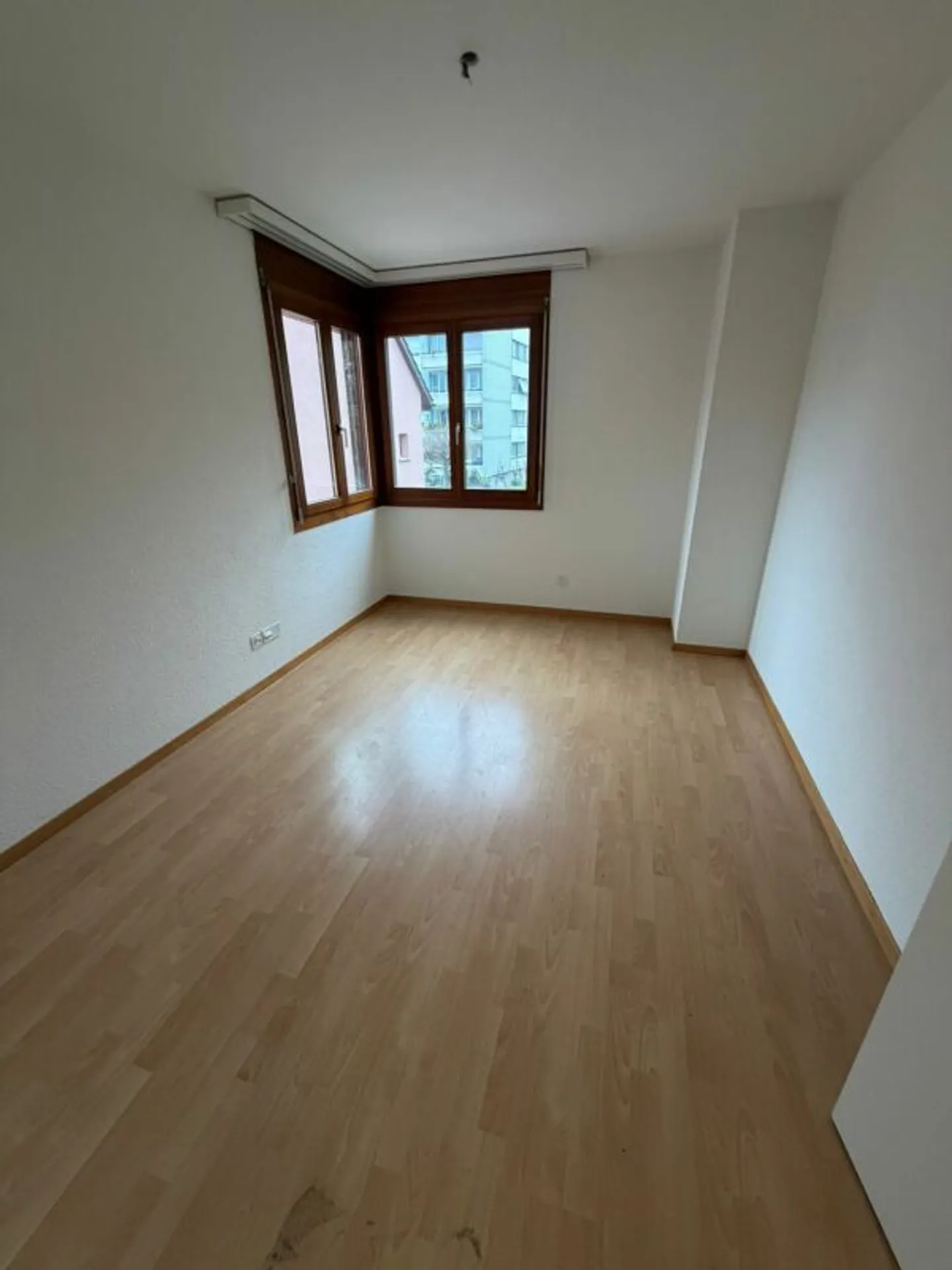 Ampio appartamento 4.5 locali - Foto 8 di 12