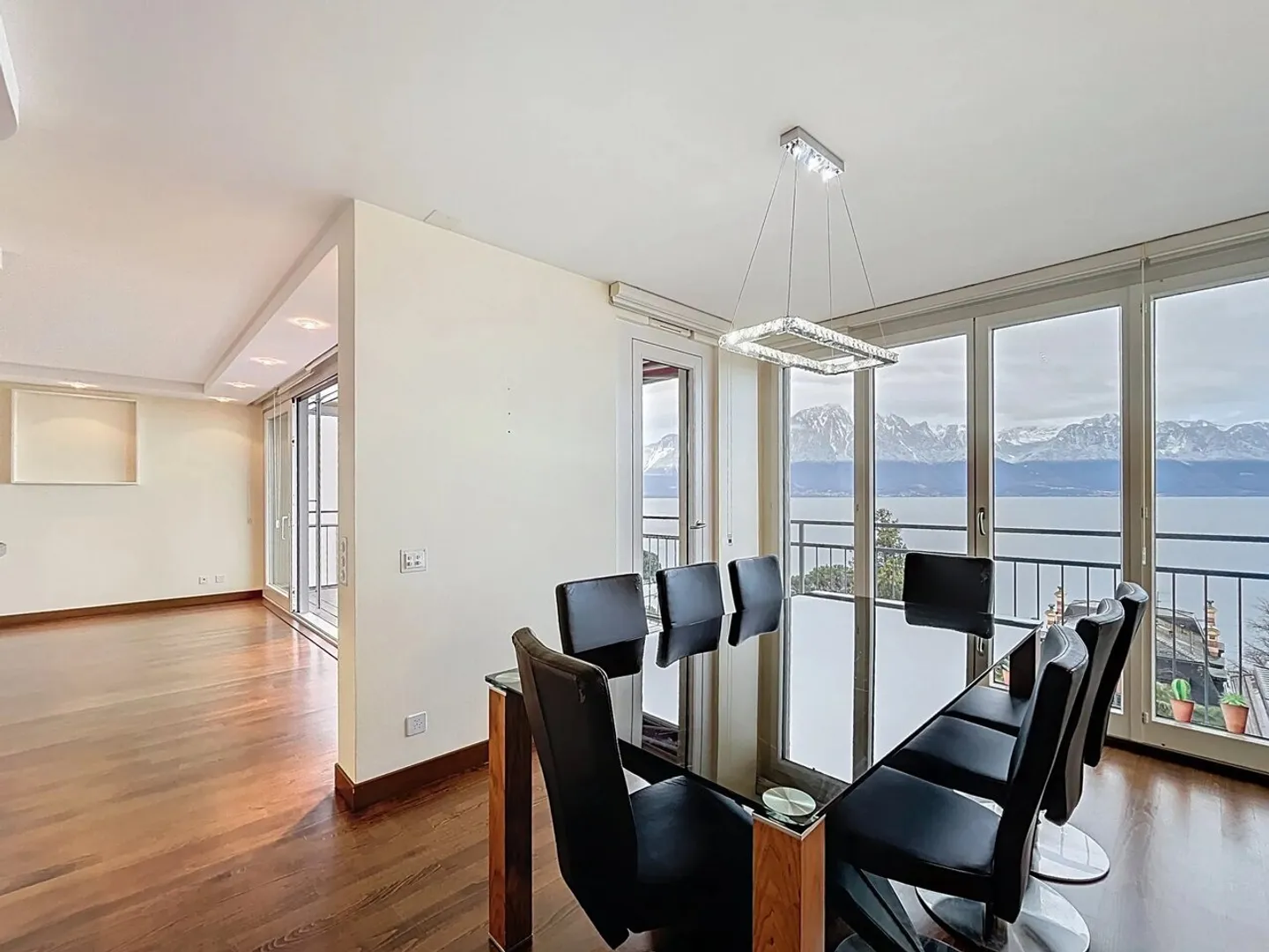 Wunderschöne Wohnung mit Seeblick - Foto 4 von 13