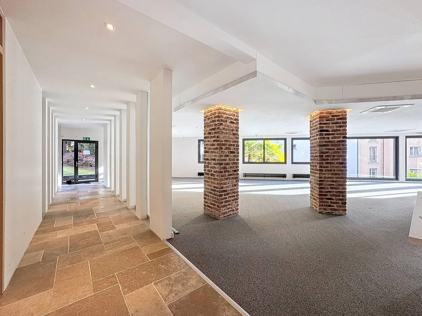 Loft contemporaneo di 300 m² con giardino privato nel centro di Montreux - Foto 4 di 11