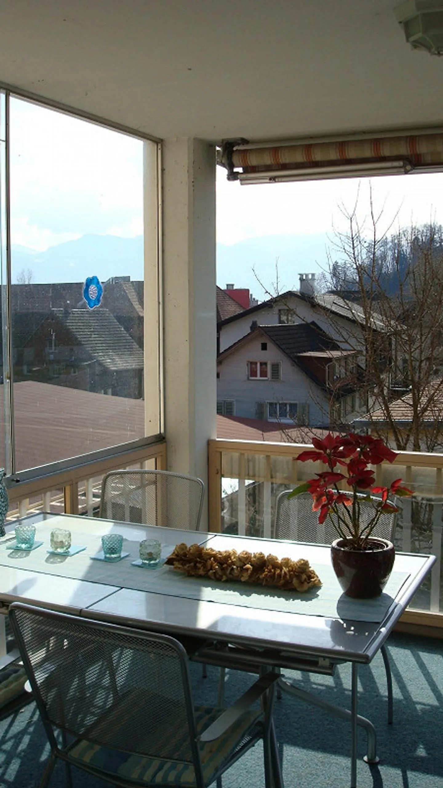Appartement spacieux de 4,5 pièces (2ème étage) - Photo 8 sur 9