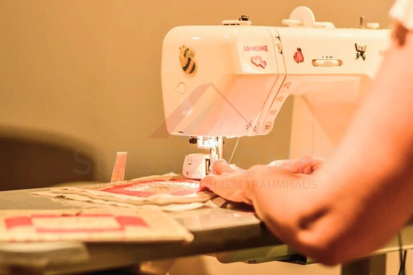 Sartoria & Cura Tessile a Westside Bern - pronto a partire dal 1 ottobre 2025 - Foto 1 di 3