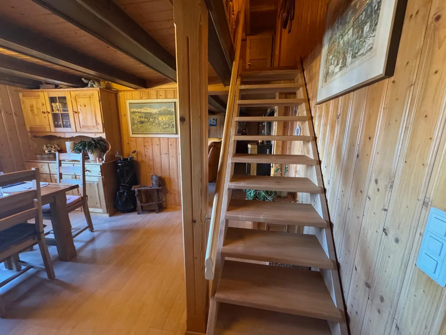 Chalet: Alpin Authentique, Entièrement Rénové - Photo 6 sur 10