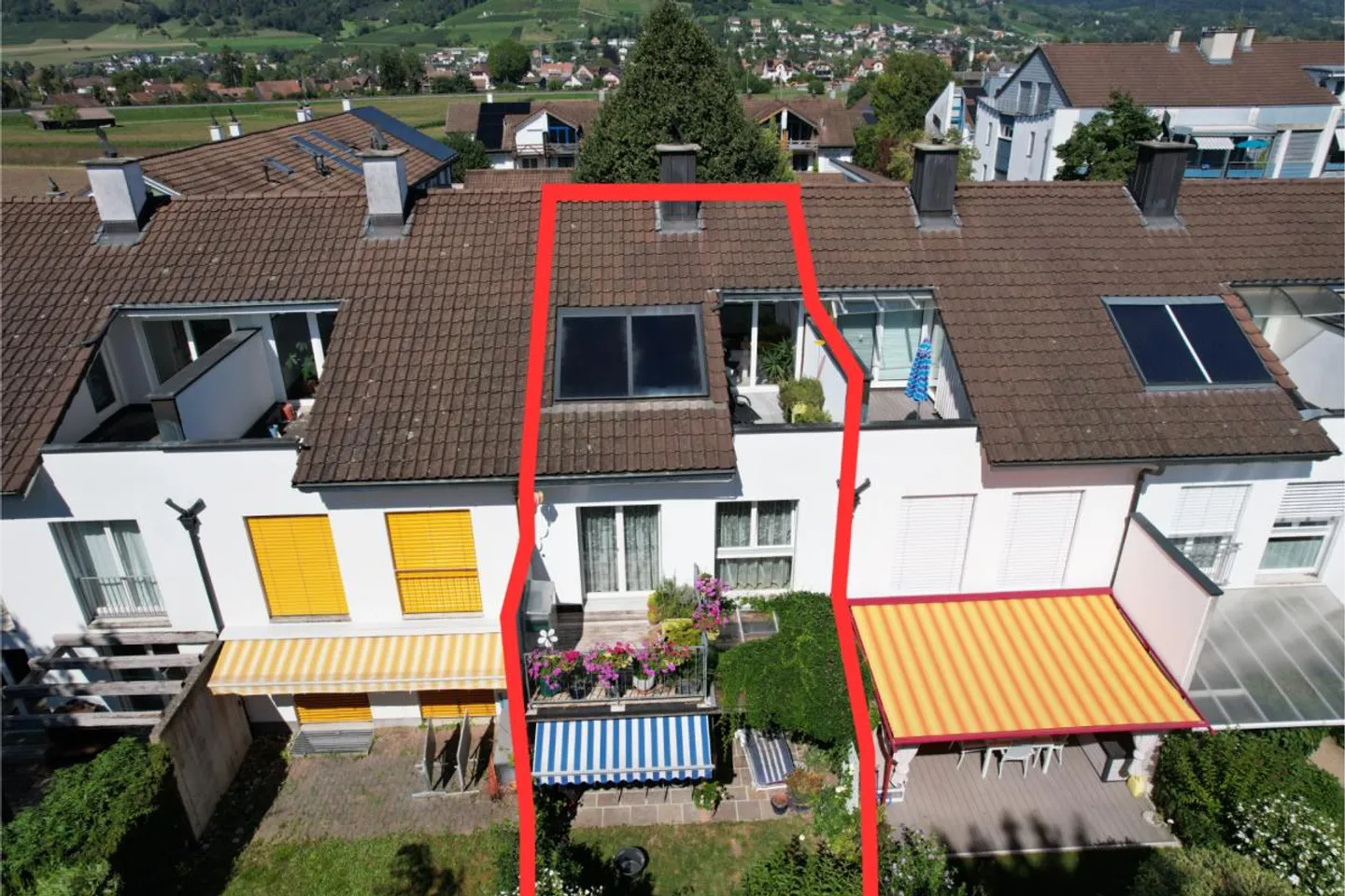 Familienfreundliches Reihenfamilienhaus mit Sonnigem Garten - Foto 2 von 26