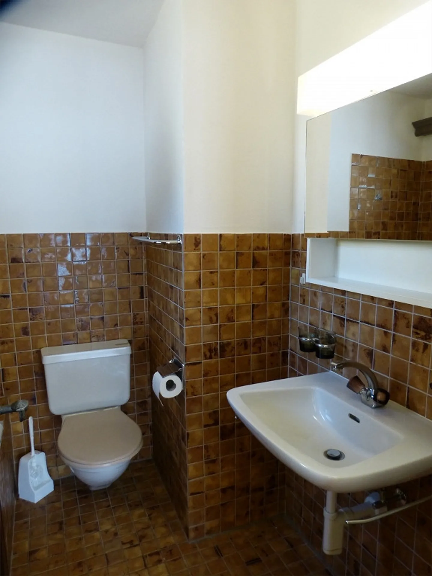 Furnished 1.5 room apartment with large balcony in a sunny location - Photo 14 of 17