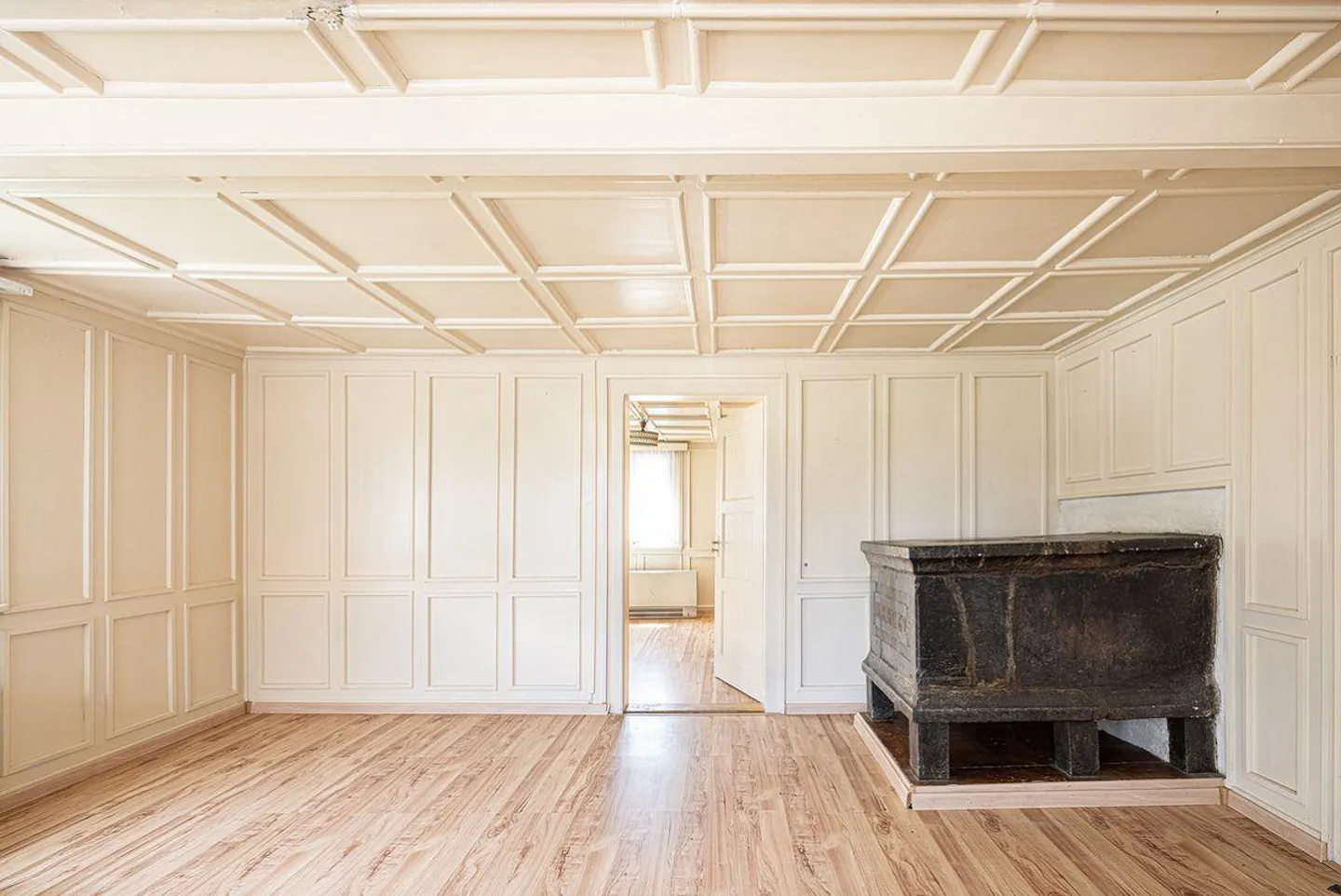 Bauland mit Altbestand und paradiesischem Ausblick ins Grüne sowie ... - Foto 9 von 13