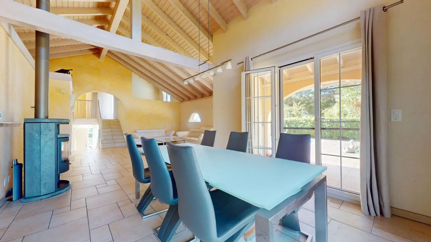 Champagne: Villa familiare con piscina riscaldata, senza affacci - Foto 10 di 13