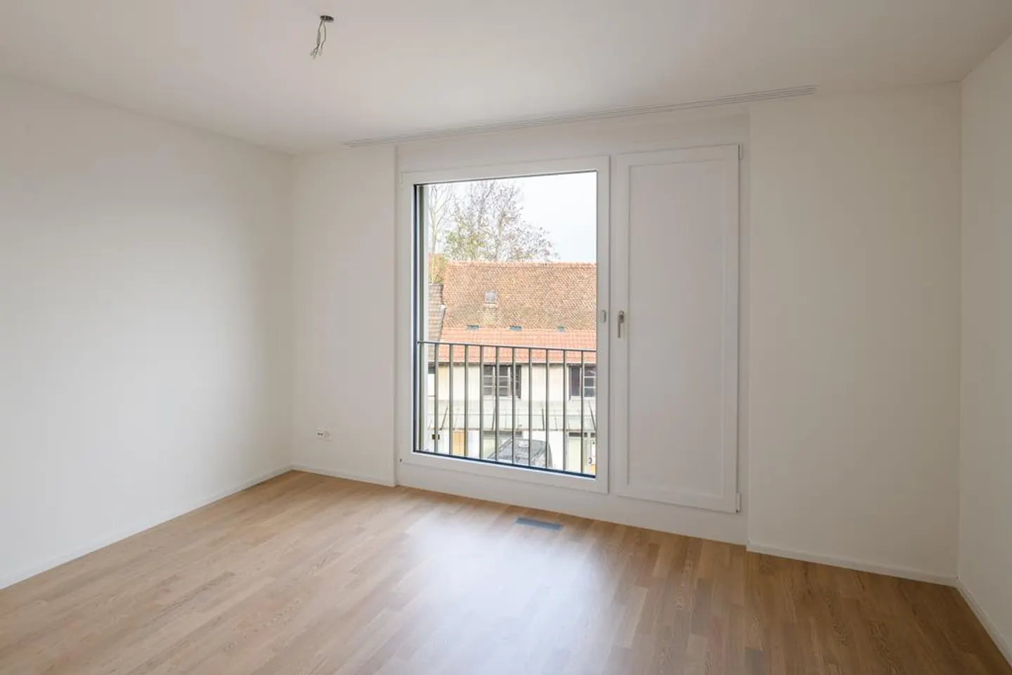 Modernes Apartment mit Balkon - Foto 7 von 9