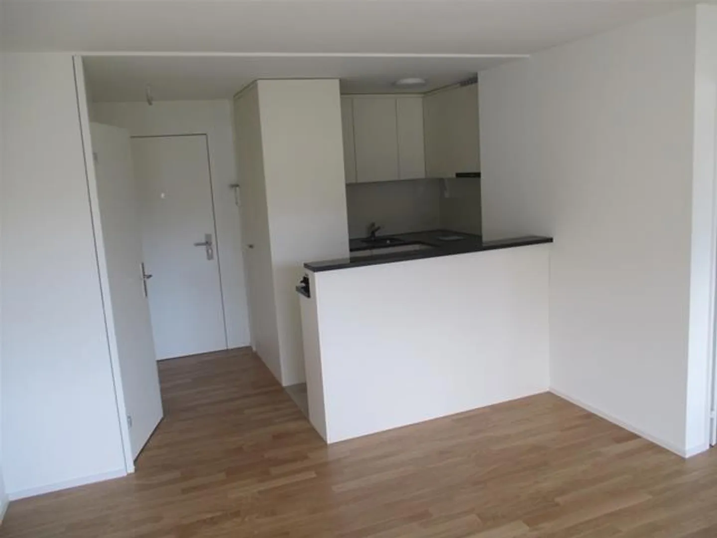 Charmante 2.5-Zimmerwohnung - Foto 3 von 7