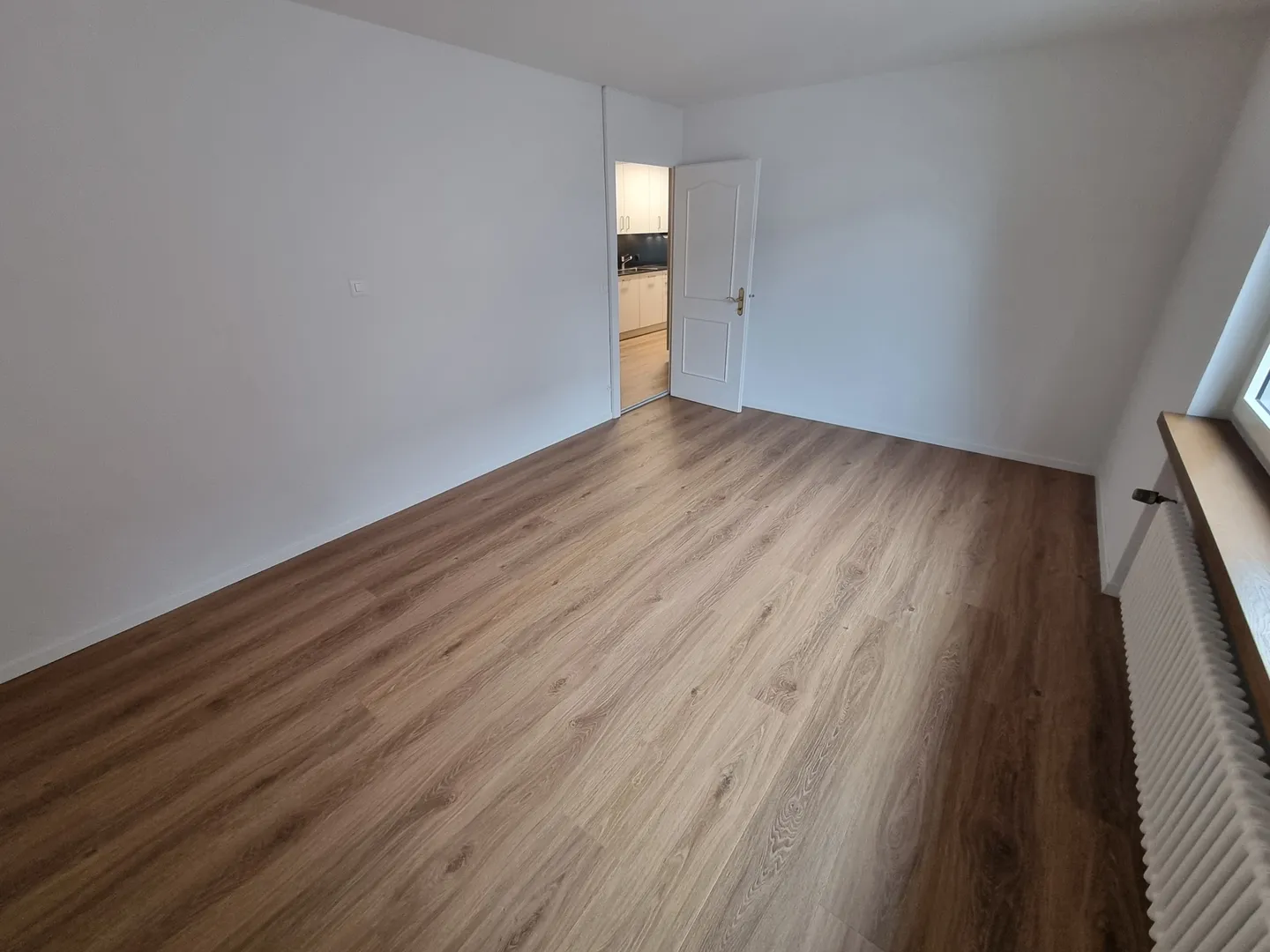 Apartment for rent - Photo 7 of 9