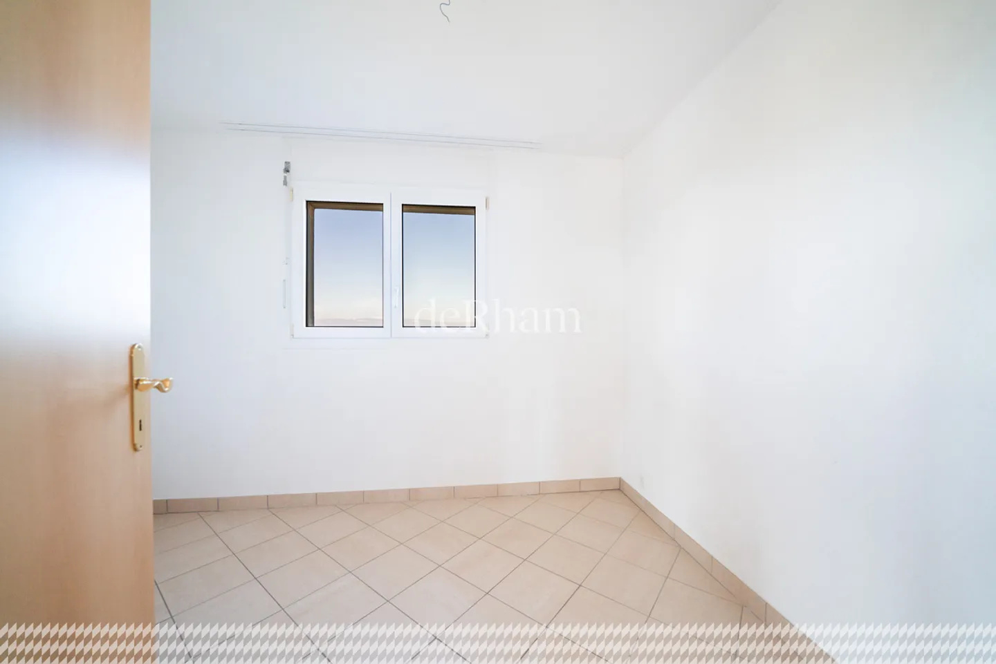 Bell'appartamento di 5 stanze Terrazza spaziosa di oltre 30 m2 - Foto 8 di 17