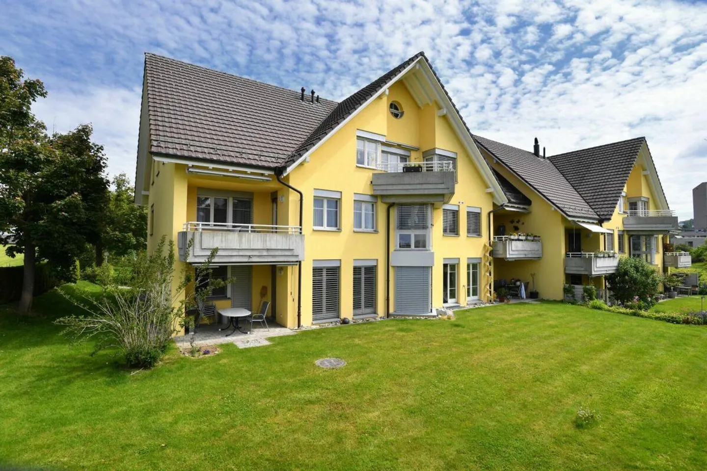 Penthouse in Family Quarter - Photo 7 of 10