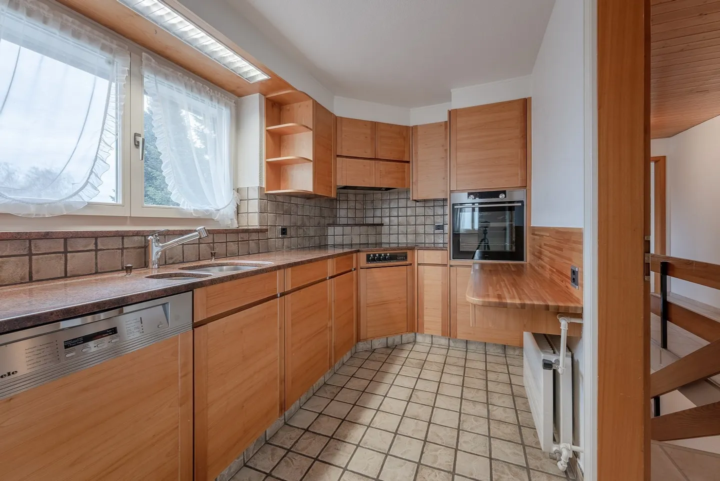 Charming 5.5-room single-family house at Lake Mettmenhasli - Photo 5 of 16