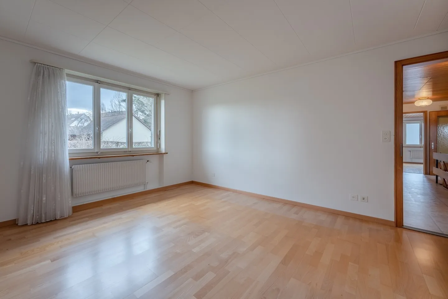 Charming 5.5-room single-family house at Lake Mettmenhasli - Photo 9 of 16