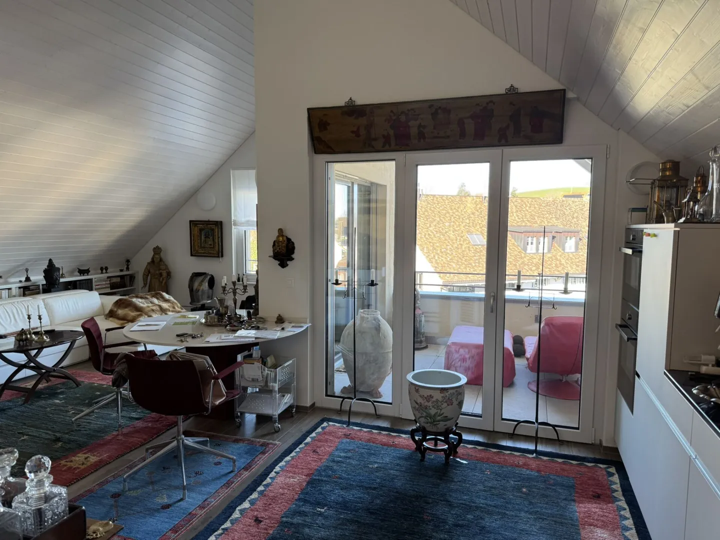 Vivre avec style au-dessus des toits d'Esslingen - appartement moderne près de la gare - Photo 4 sur 9