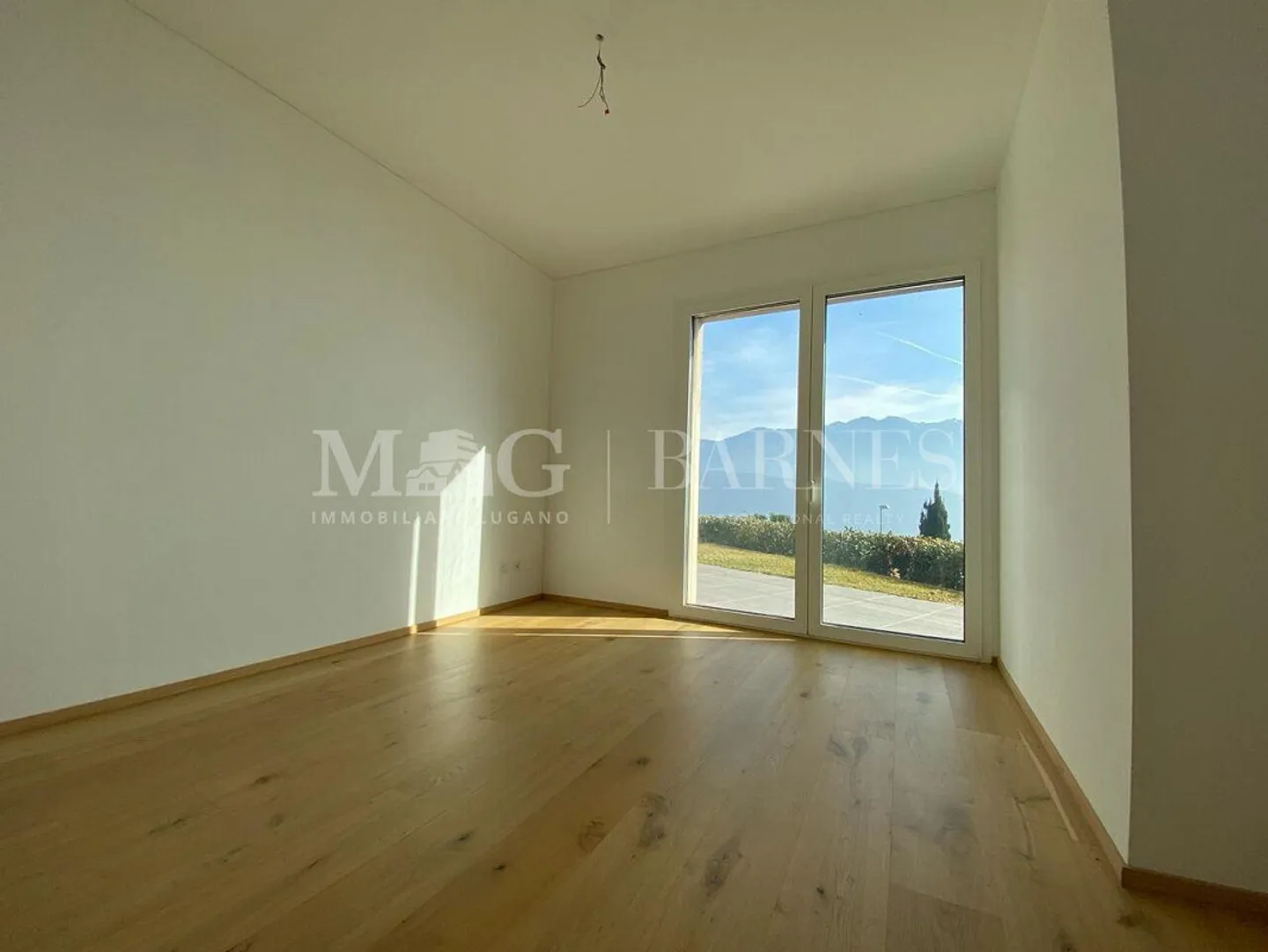 Lugano Lake View Apartment - Photo 6 of 10