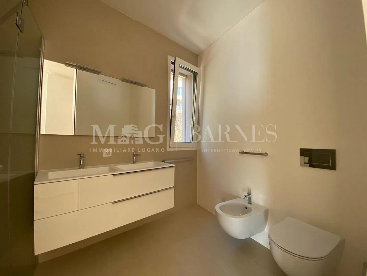 Lugano Lake View Apartment - Photo 10 of 10