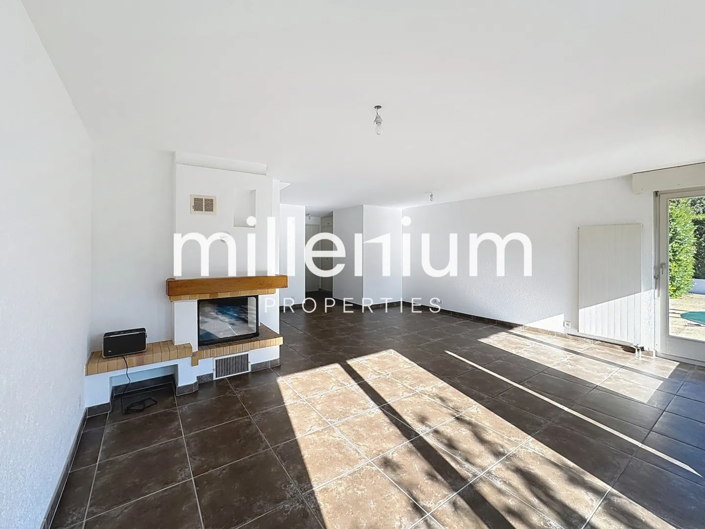 Einfamilienhaus mieten - Foto 3 von 11