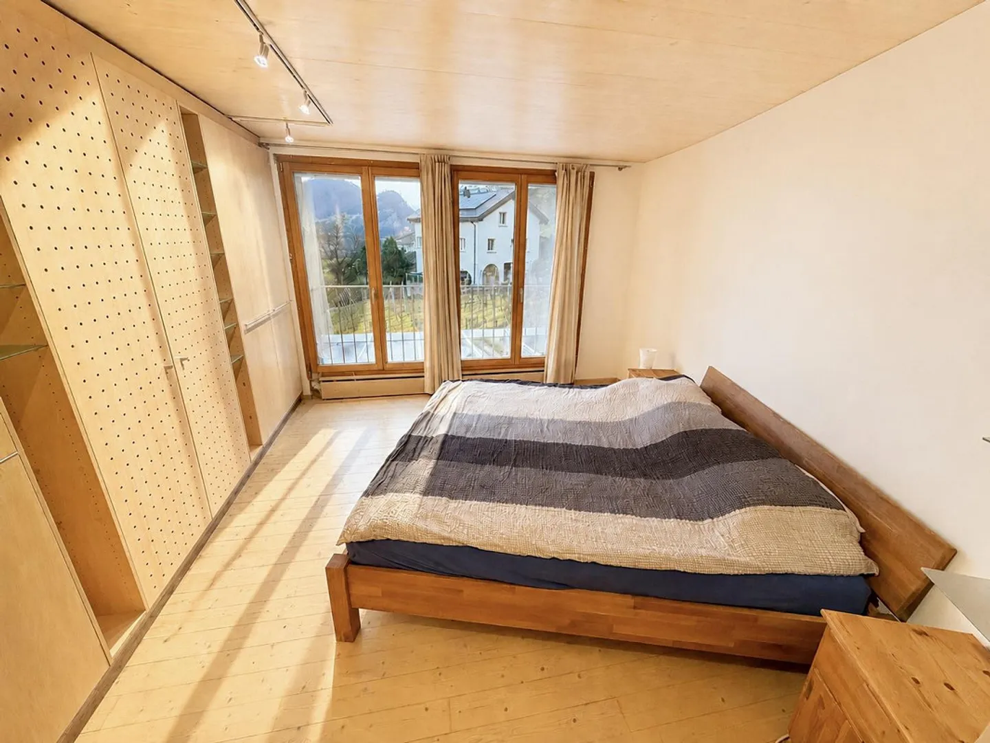 Familienhaus mit atemberaubender Aussicht - Foto 8 von 20