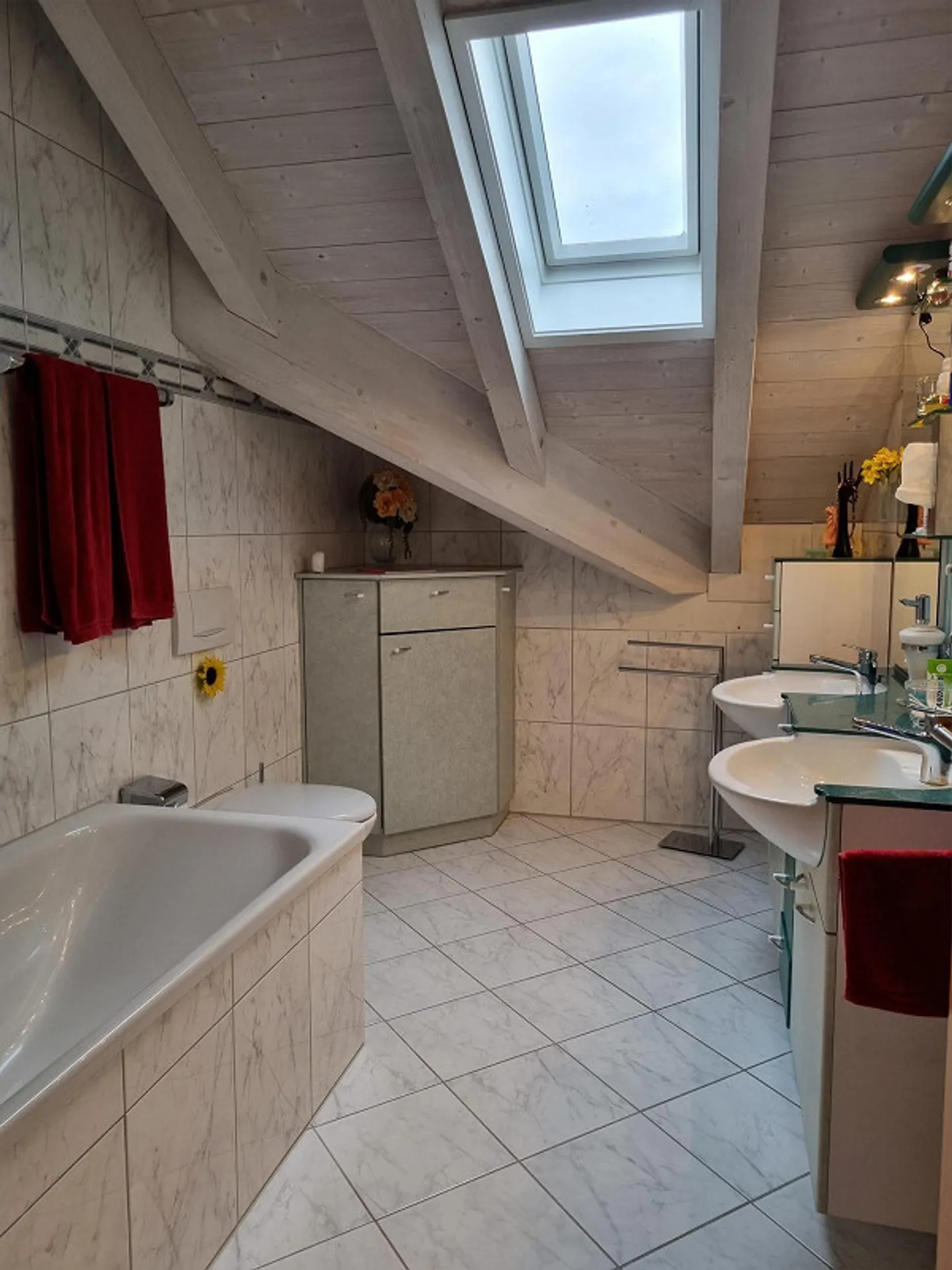 Penthouse - Photo 8 of 12