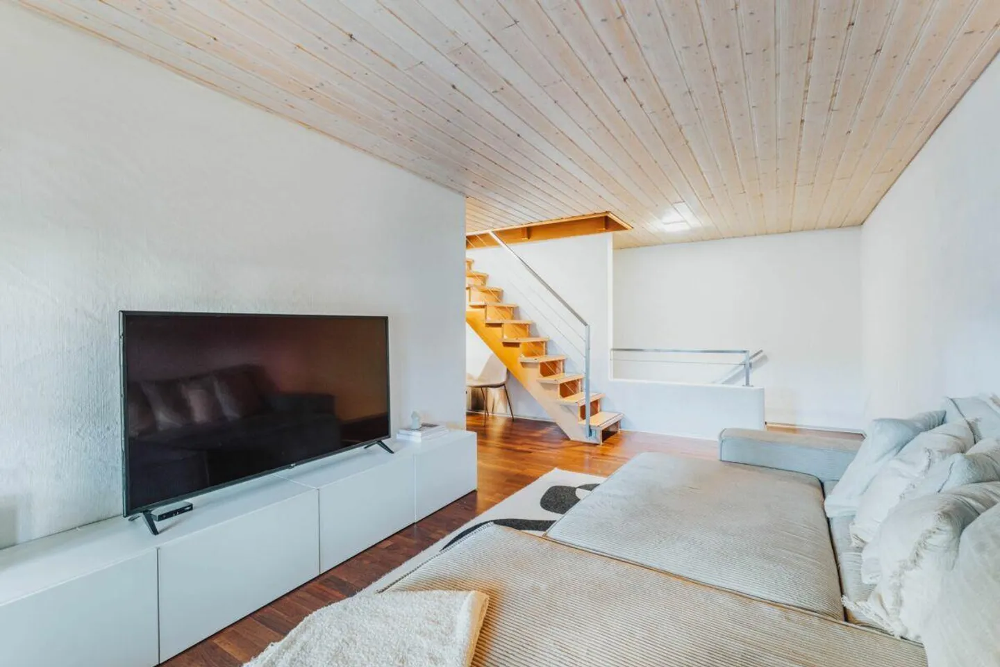 7.5-Room Condominium - Photo 11 of 24