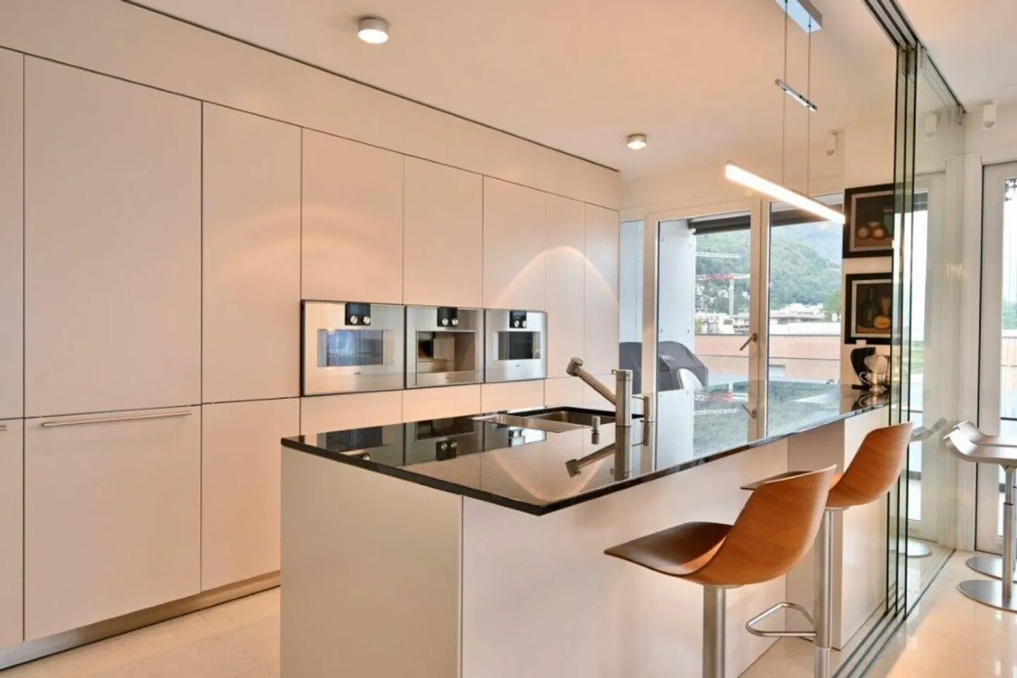 Geräumige und luxuriöse Duplex-Penthouse mit spektakulärem Seeblick - Foto 6 von 15