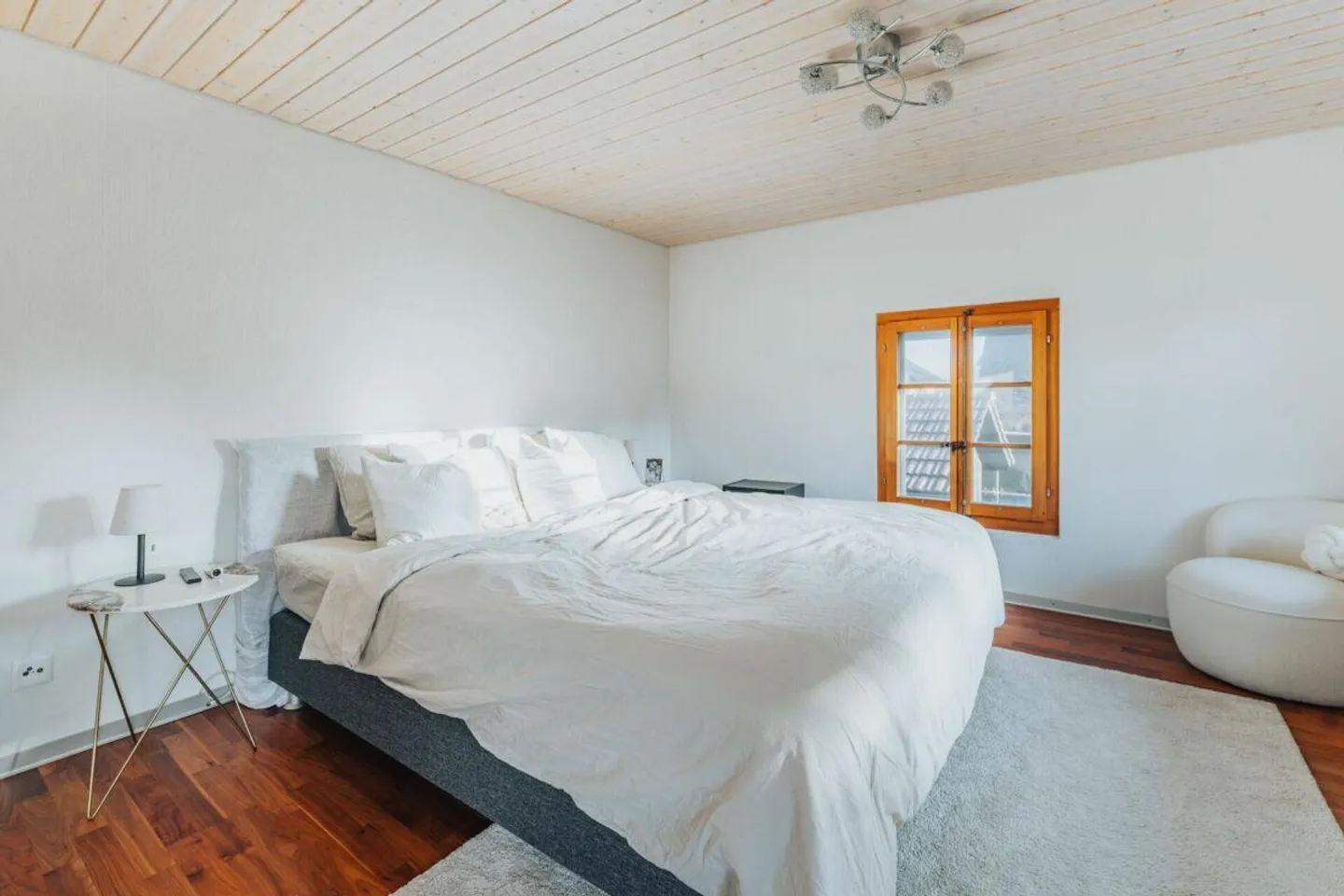 7.5-Room Condominium - Photo 13 of 24