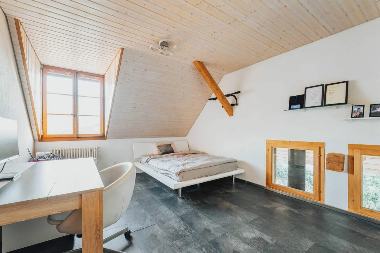 7.5-Room Condominium - Photo 17 of 24