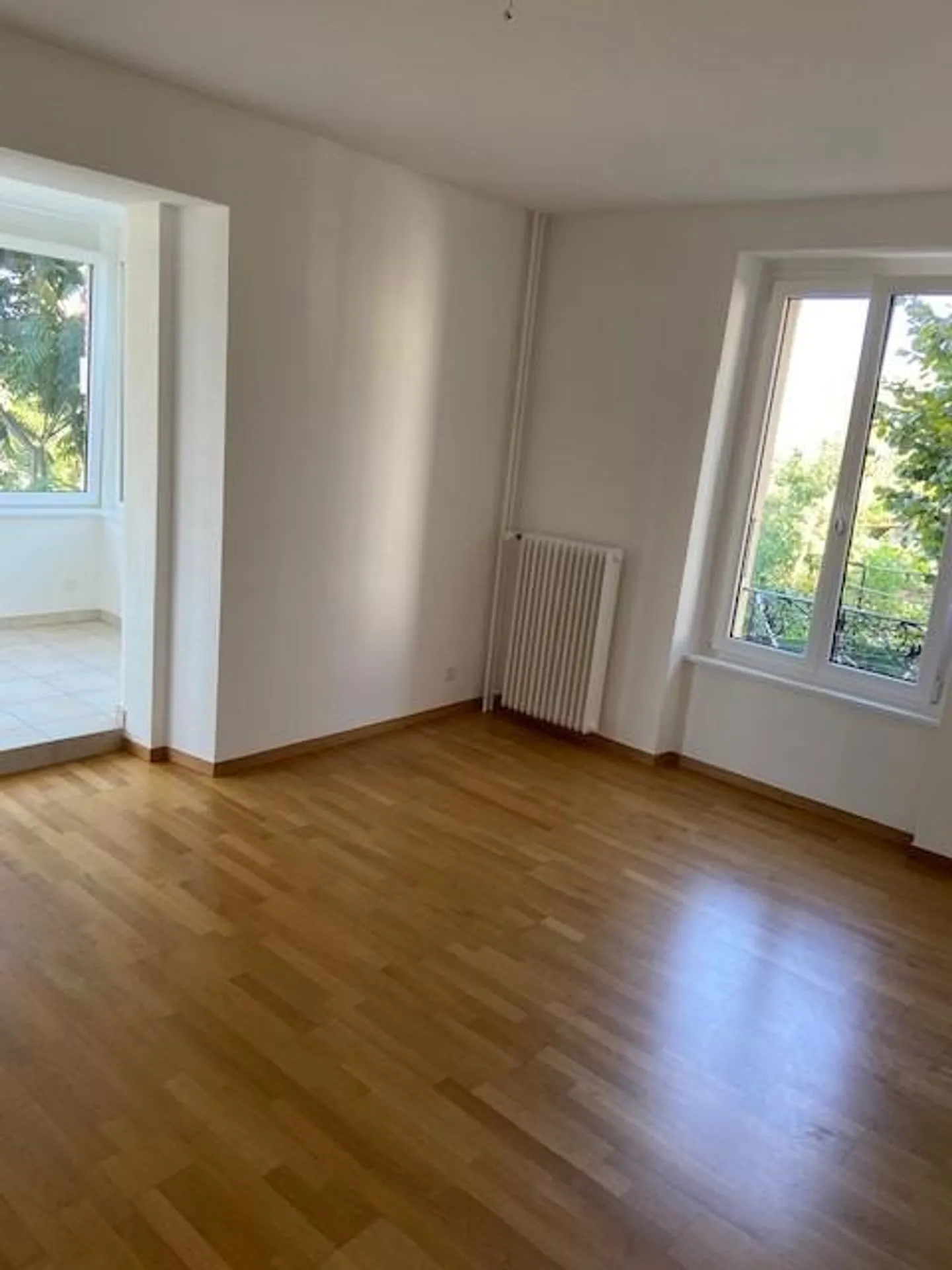 Appartamento 3,5 locali con giardino a Renens - Foto 4 di 11