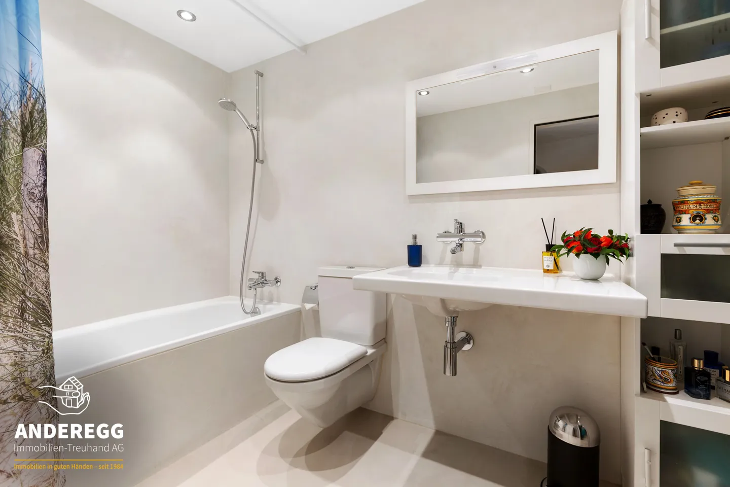 Cozy 4.5 (5.5)-Room Row House in a Quiet Location - Photo 9 of 14