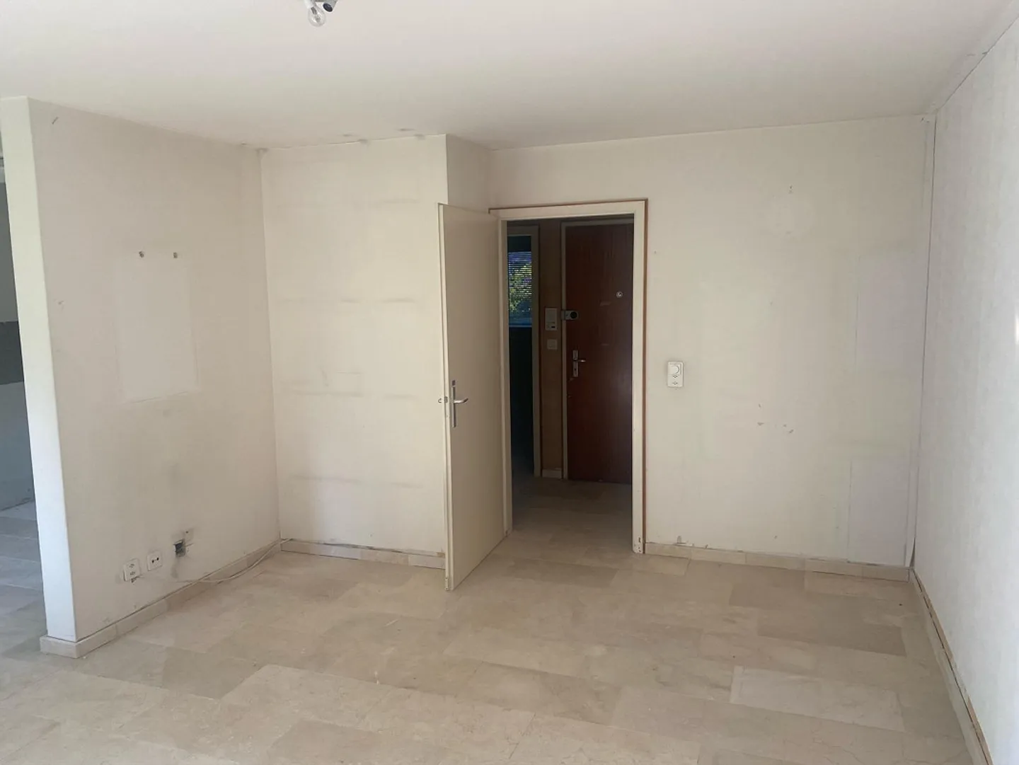 Condominium in a beautiful location in Allschwil (BL) - Photo 4 of 5