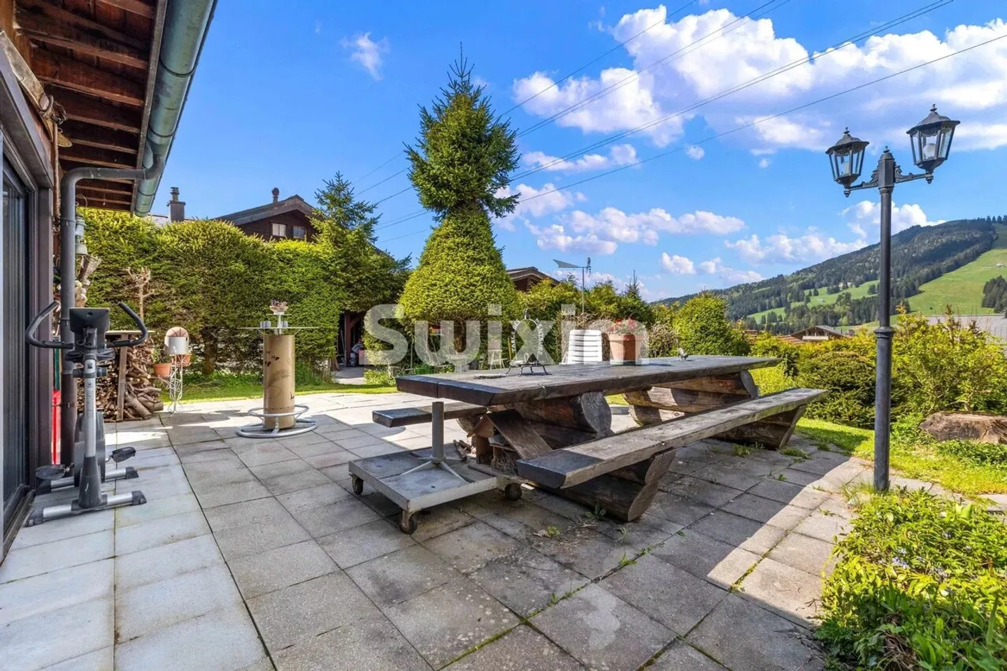 Exklusiv! Wunderschönes Chalet mit zwei Wohnungen am Fuße der Pisten - Foto 5 von 8