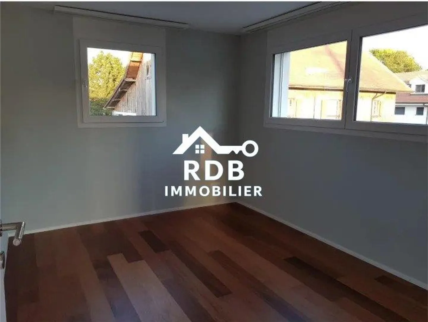 Appartement Charmant avec Balcon - Photo 3 sur 13