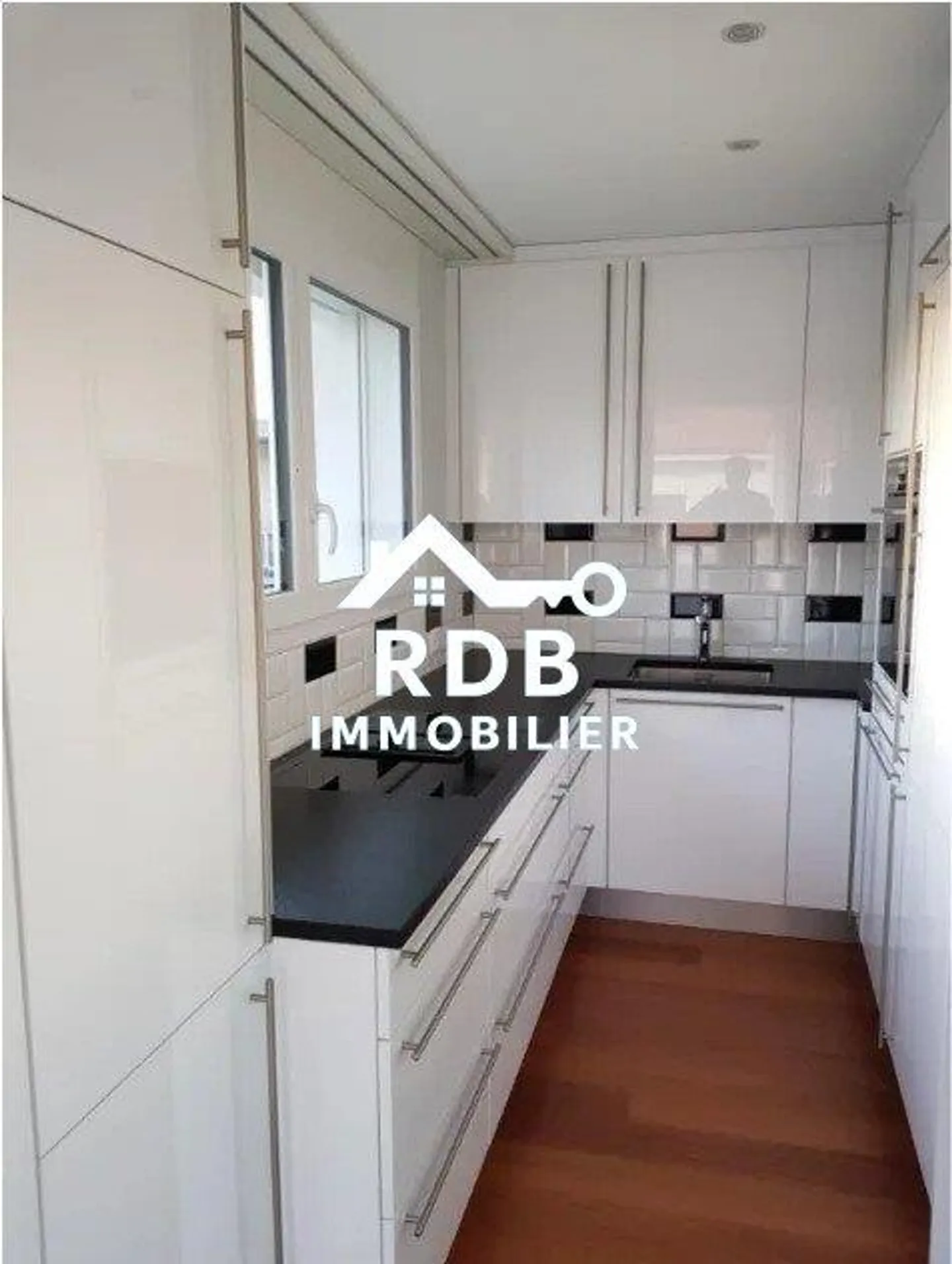 Appartement Charmant avec Balcon - Photo 8 sur 13