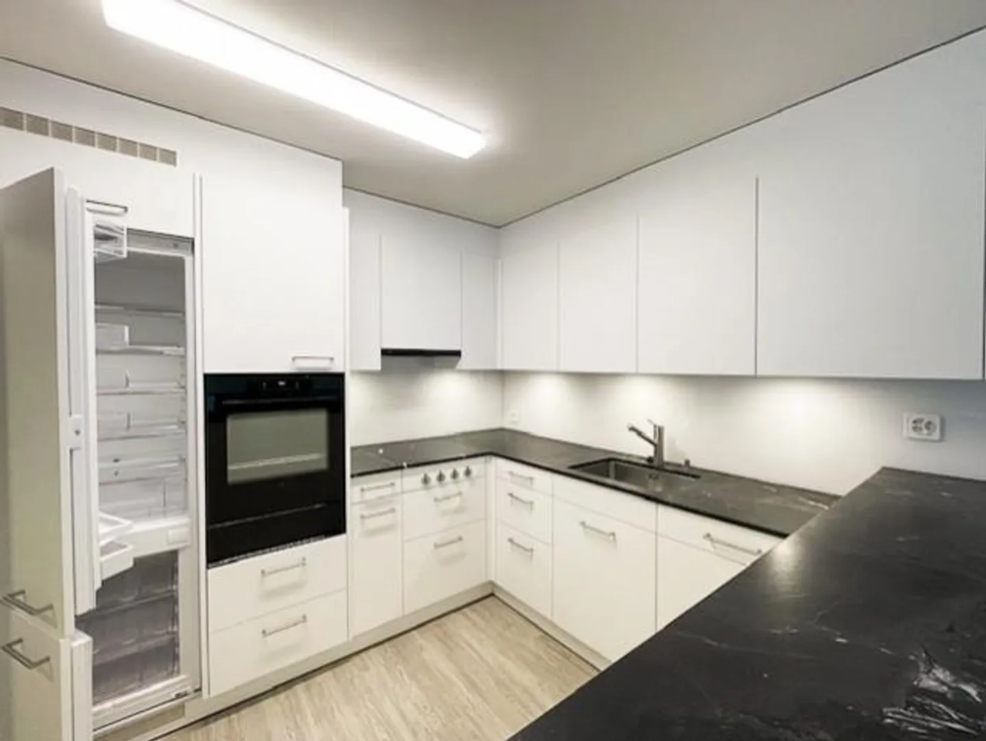 Are you looking for something special? - Photo 6 of 13