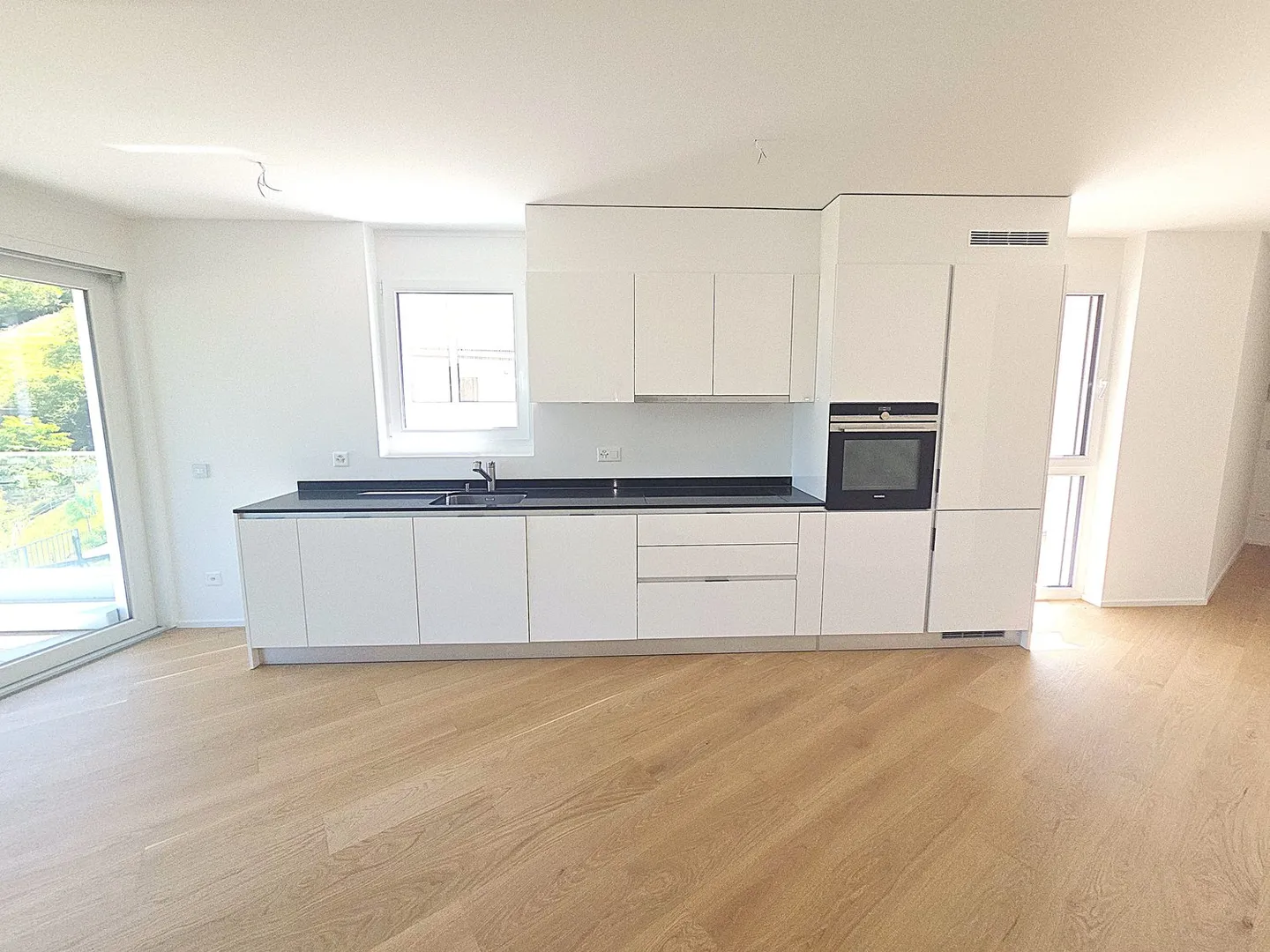 Bright 4-room apartment with panoramic views in Bellinzona - Photo 16 of 20