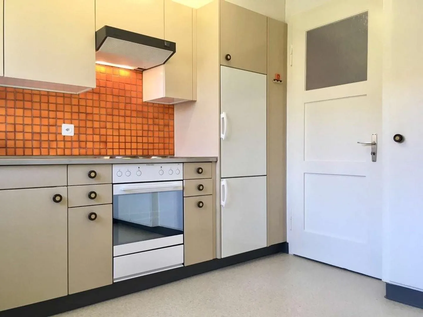 Cozy apartment in a park-like environment - Photo 3 of 6