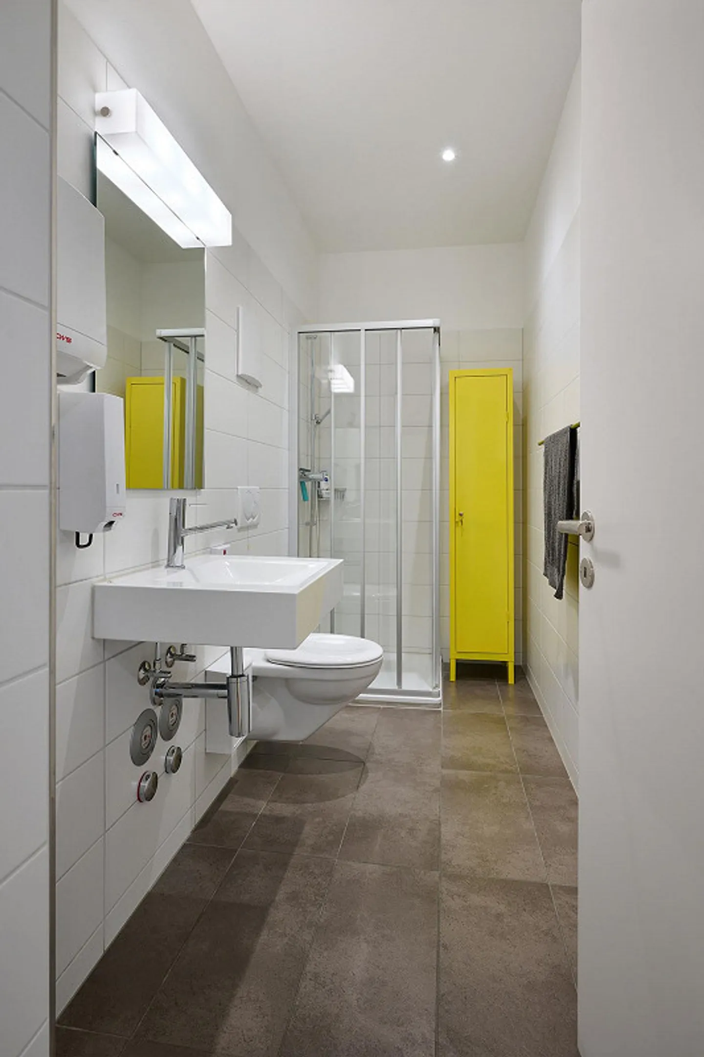 Sous-locataire - Bureaux modernes et lumineux dans un emplacement central à Bâle - Photo 6 sur 9