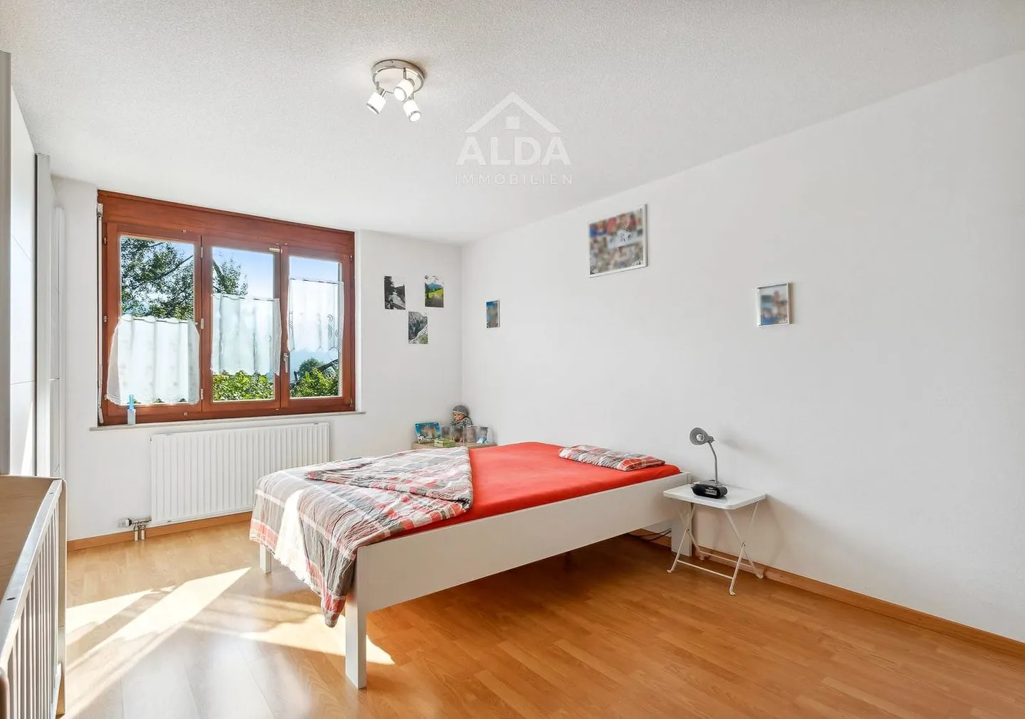 3.5-room apartment with south balcony and view, Plasselb - Photo 9 of 12