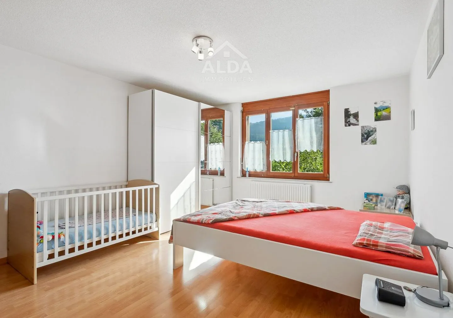 3.5-room apartment with south balcony and view, Plasselb - Photo 10 of 12