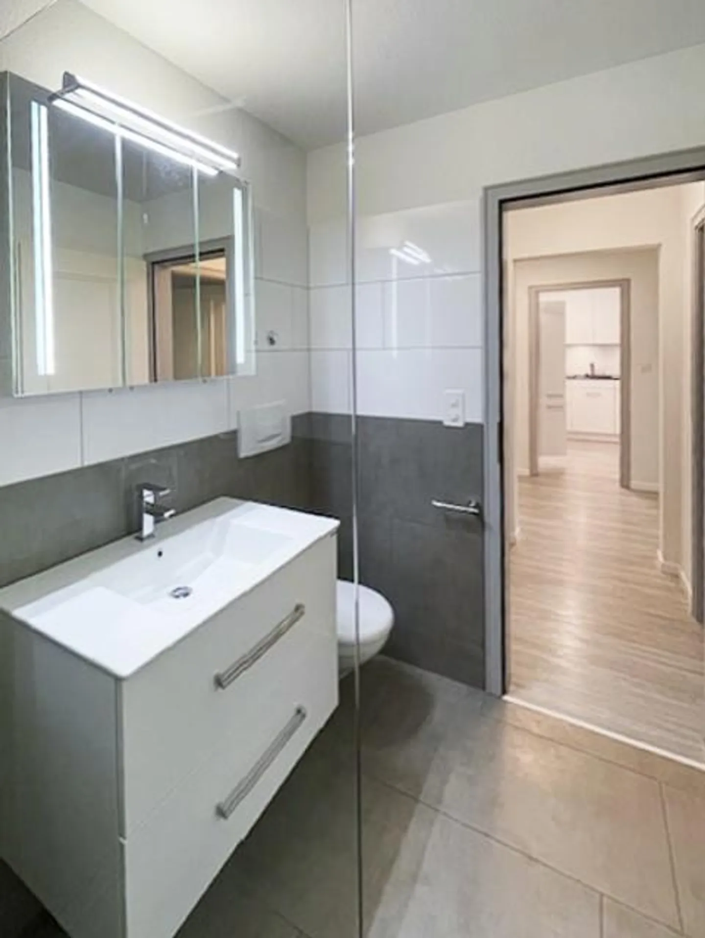 Are you looking for something special? - Photo 8 of 13