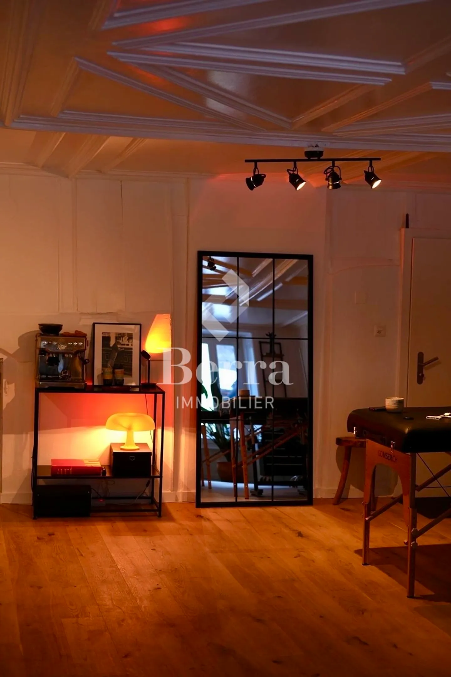 Superb 2.5 room apartment in the heart of Bourg - Photo 5 of 10