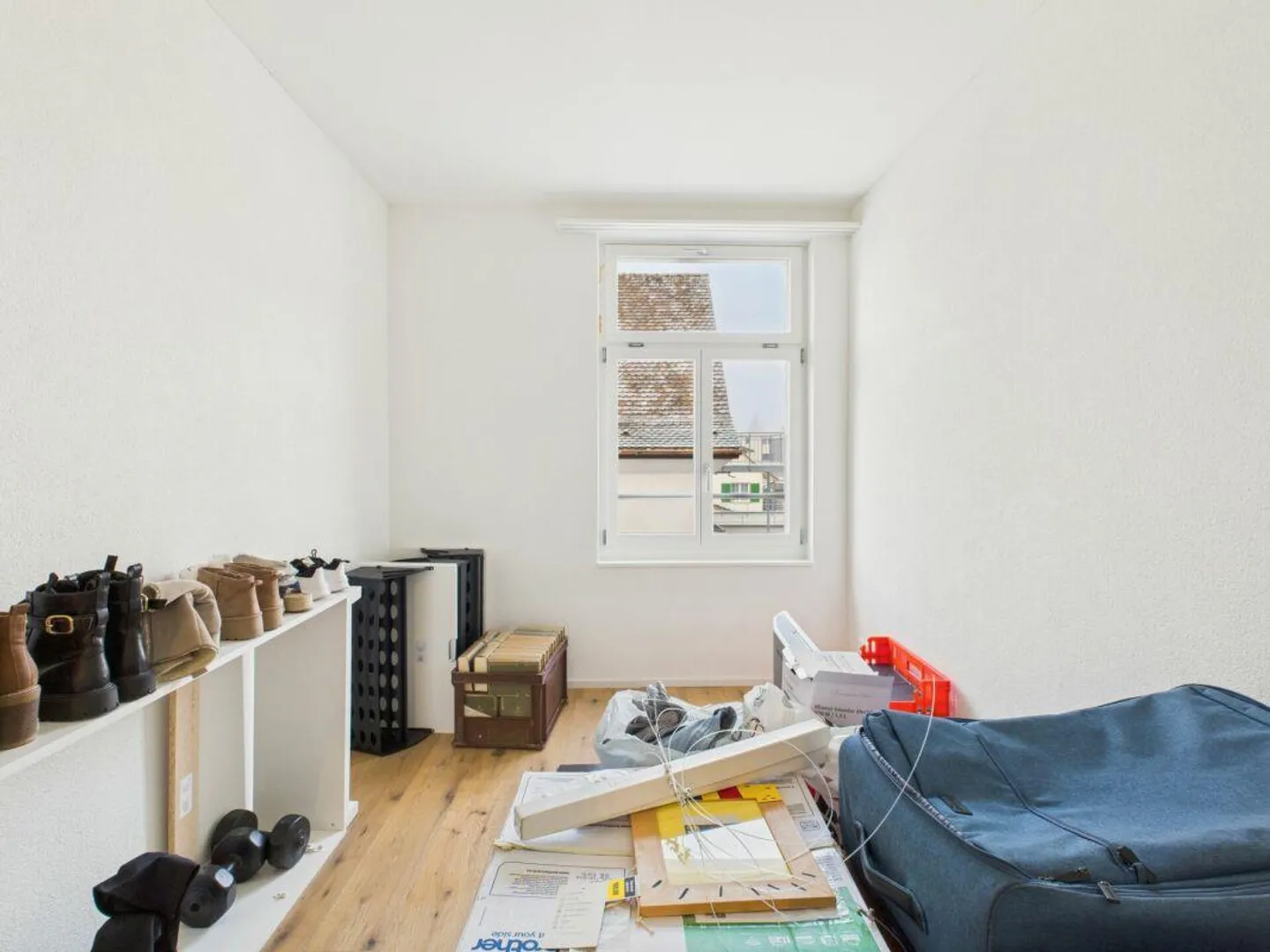 Spacious 4.5-room apartment for residential or commercial use in the heart of Wil - Photo 8 of 15