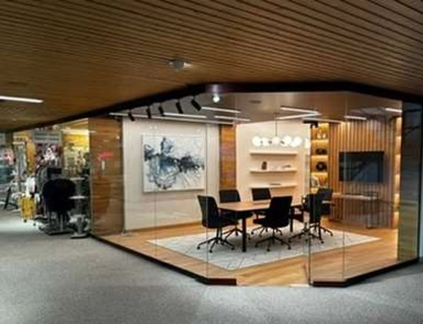 Espace commercial élégant à St. Moritz - Photo 3 sur 15