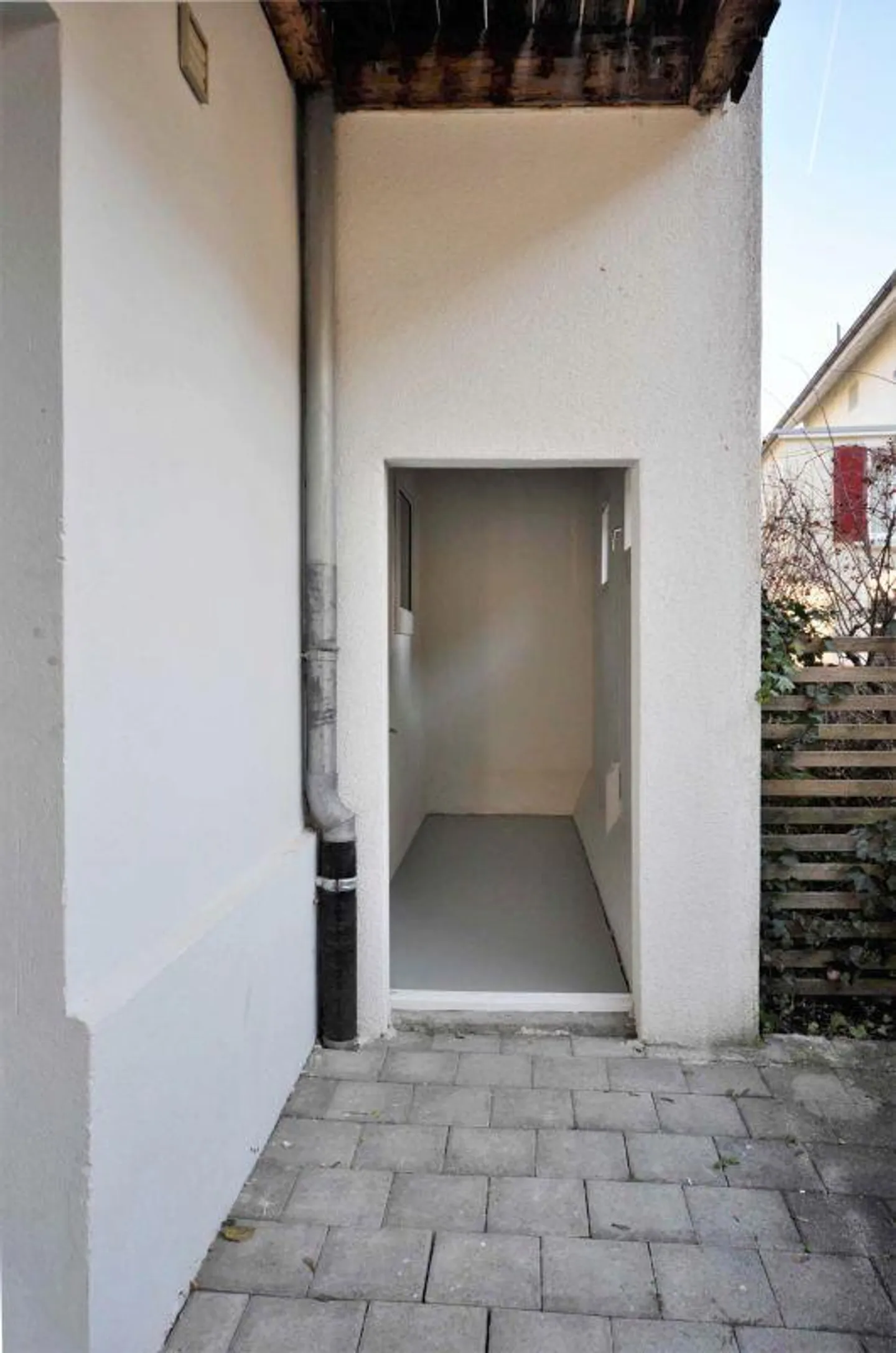 Sehr helles Wohn-Atelier/Wohn-Studio im Parterre auf der Breite - Photo 6 of 8