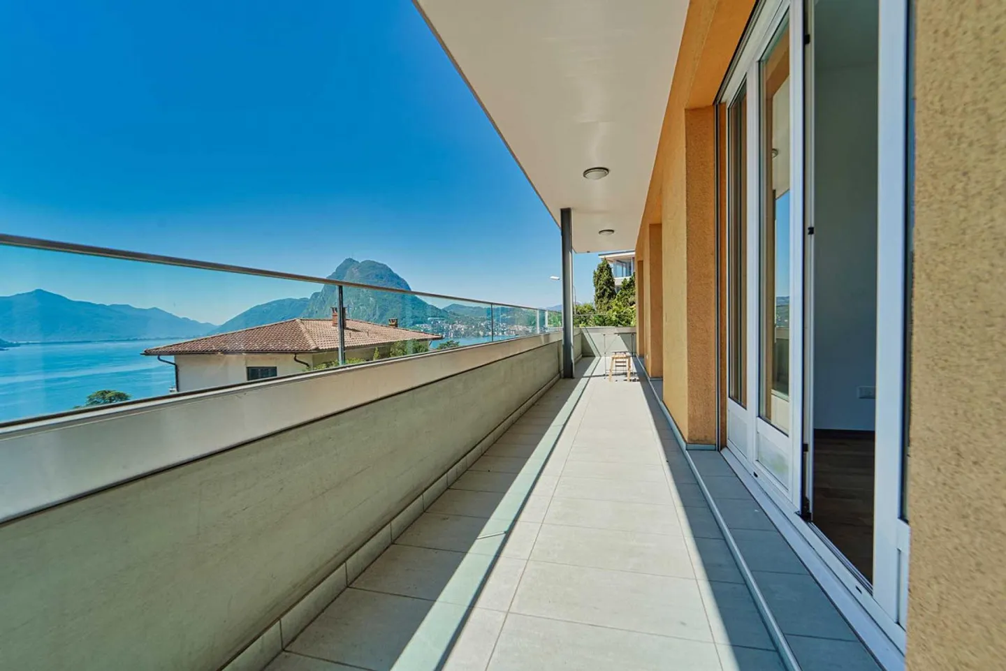 Inviting Apartment in Castagnola with Stunning Lake View - Photo 2 of 8