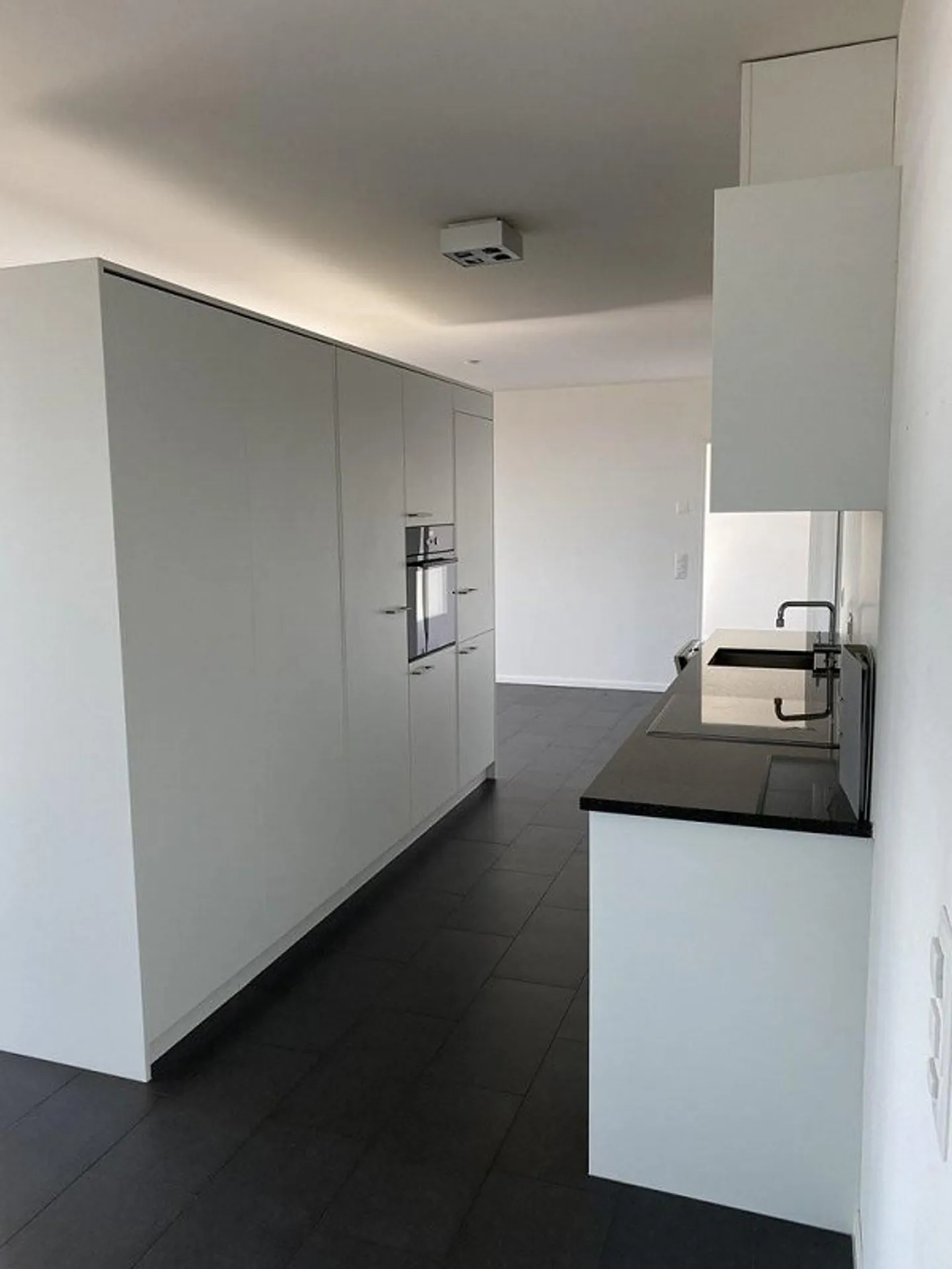 Moderne 3.5-Zimmerwohnung in der Überbauung Volta West in Basel - Foto 2 von 12
