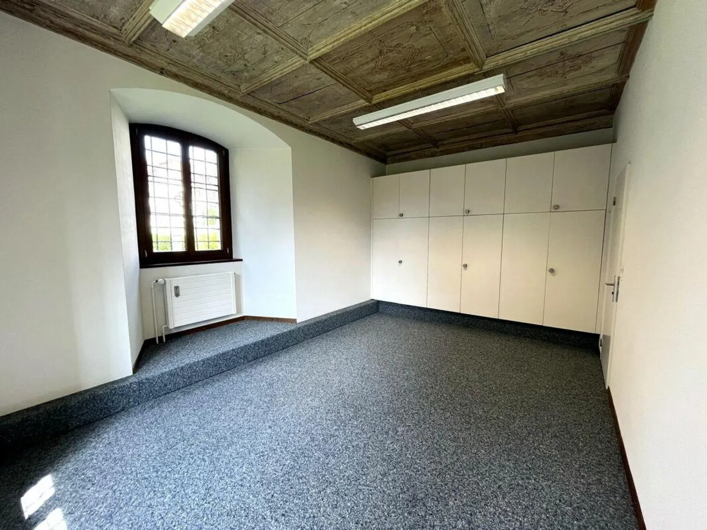 Characterful commercial space in the heart of Schwyz - Photo 6 of 10